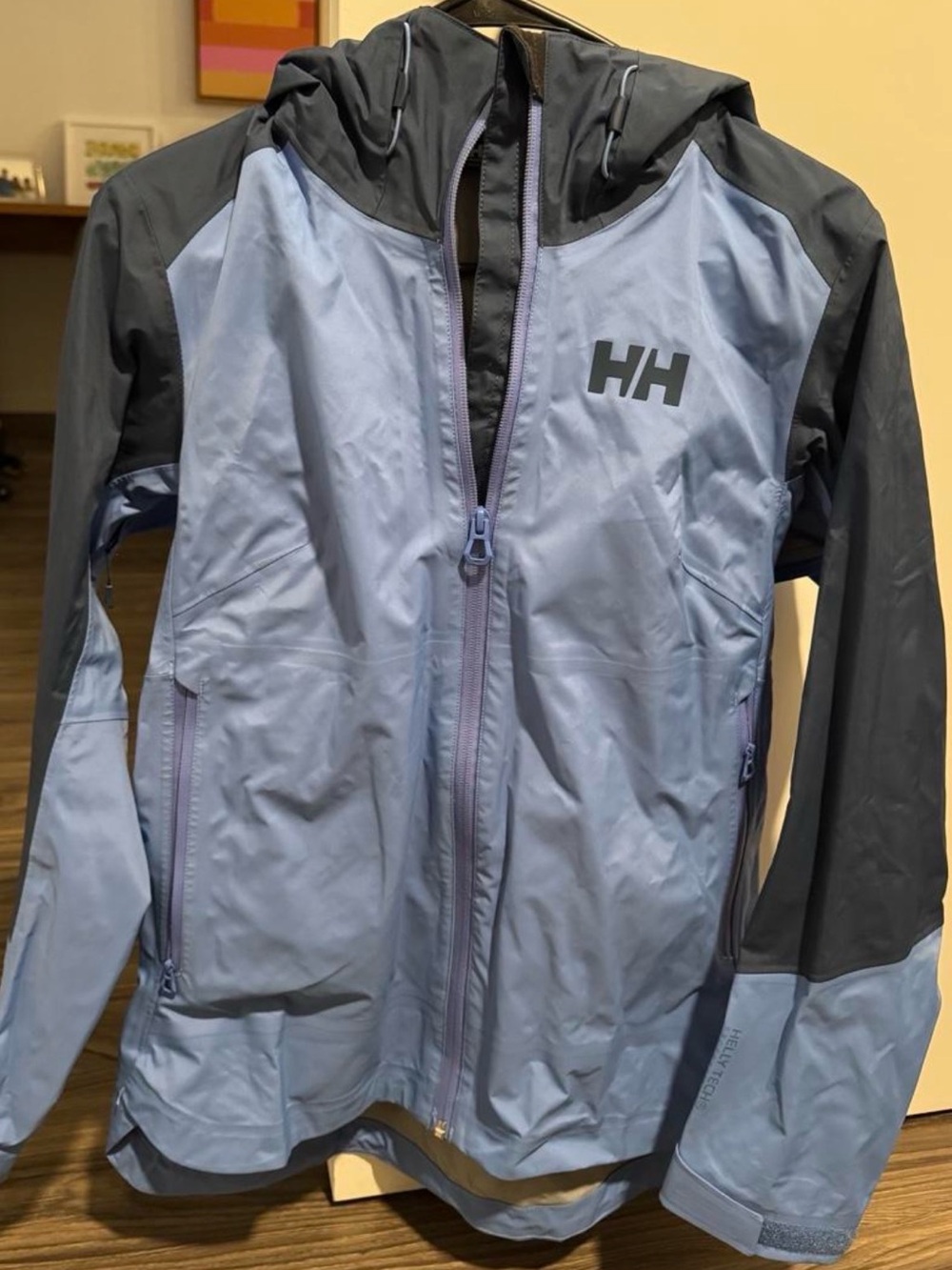 Women’s Helly Hansen Light Blue/Lilac Rain Jacket (small)